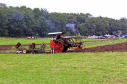 Rumley Oil Pull Tractor - Cedar Valley Memories 2022 Show