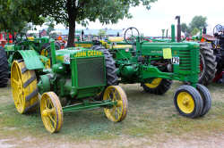 Antique Tractors - Old Threshers Reunion 2022 - Mt. Pleasant, Iowa